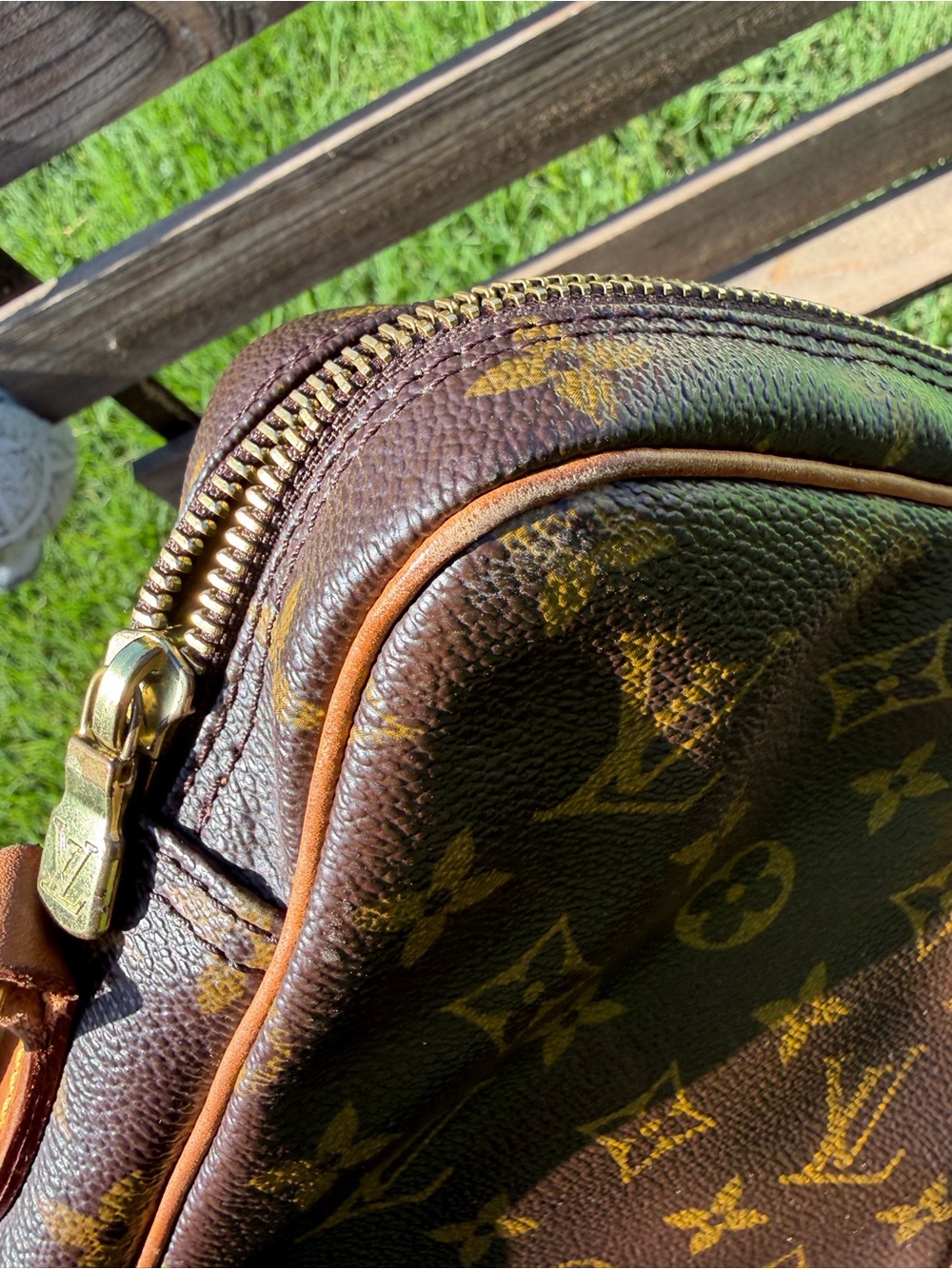 Authentic Louis Vuitton Danube Bag Made in France - Picture 12 of 16